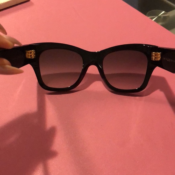 Louis Vuitton rendez-vous cat eye sunglasses - Picture 8 of 12